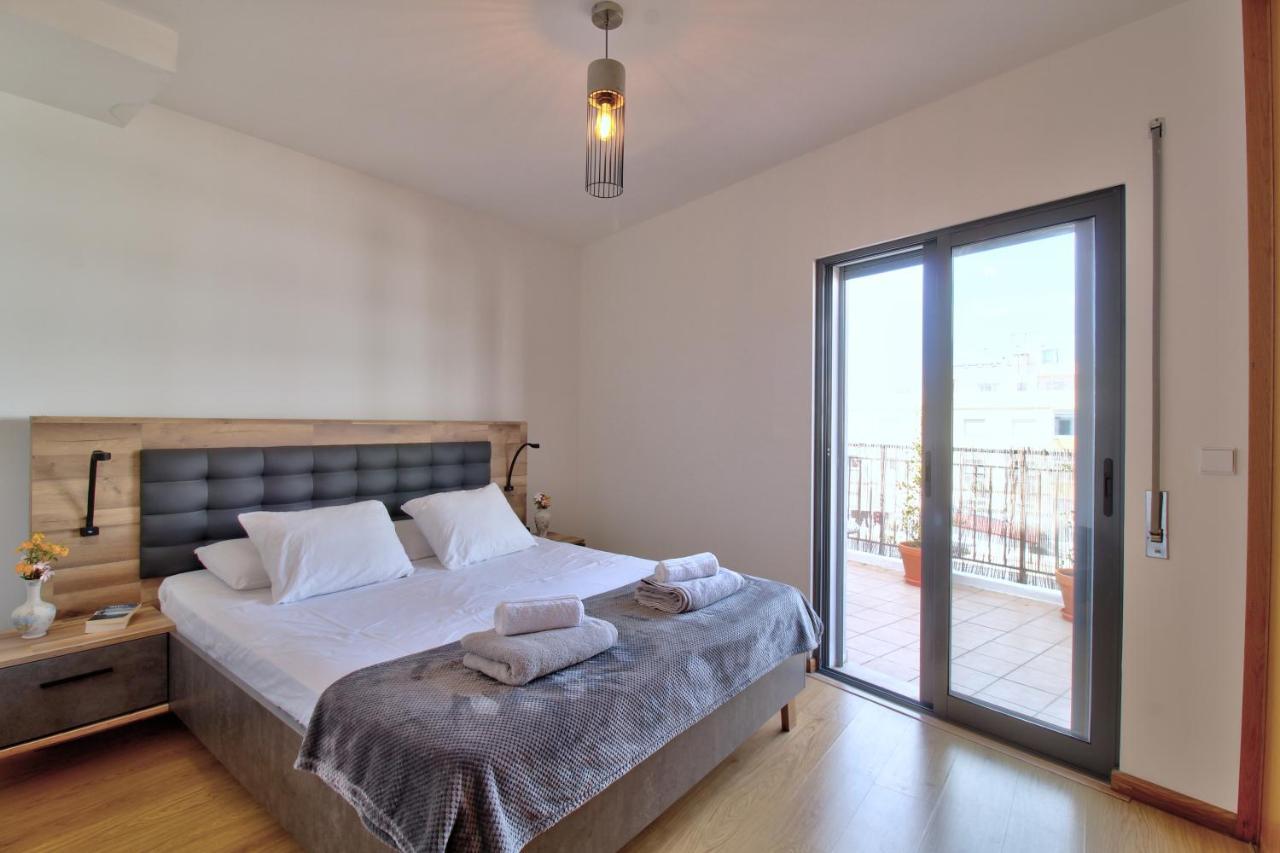 Spacious Terrace, Swimming Pool, Private Parking Olhao Luaran gambar