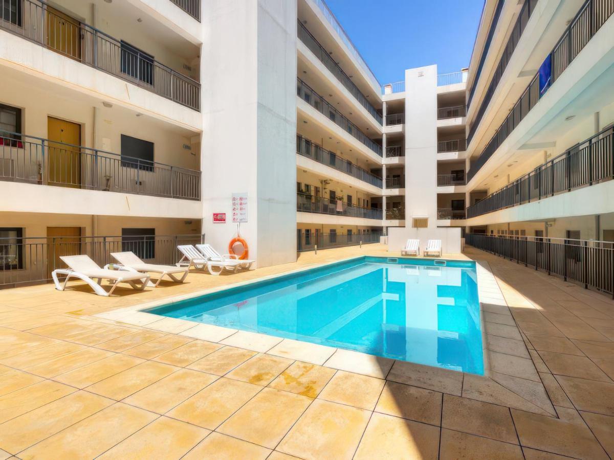 Spacious Terrace, Swimming Pool, Private Parking Olhao Luaran gambar