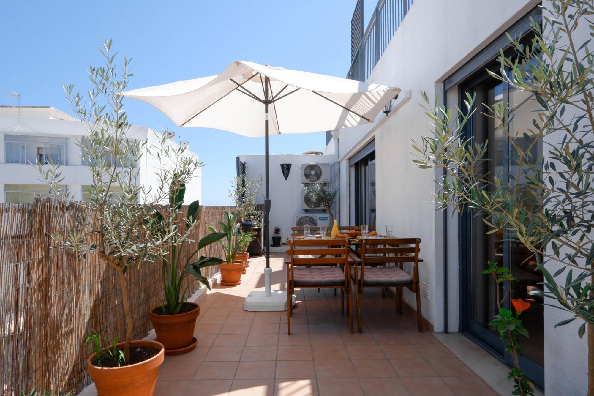 Spacious Terrace, Swimming Pool, Private Parking Olhao Luaran gambar